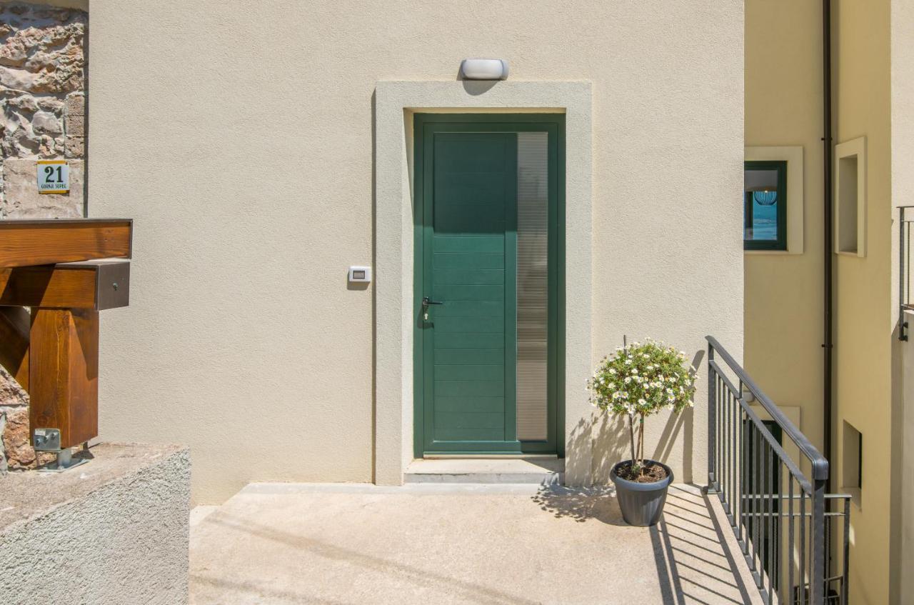 Nevera 1 Vrbnik  Exterior photo